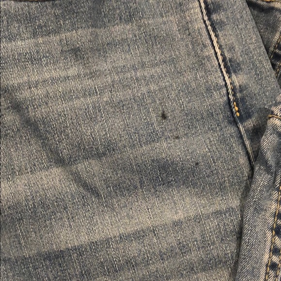 LEVI STRAUSS & CO. - Picture 3 of 9